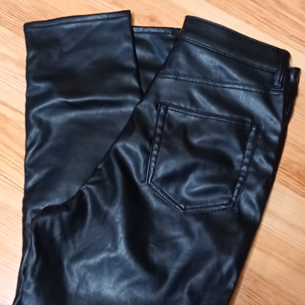 PANTS